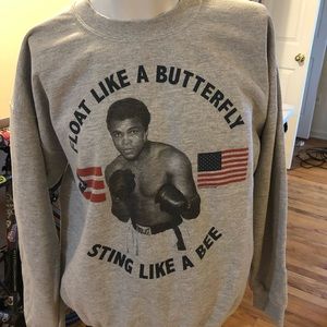Worn Free Muhammad Ali crew neck